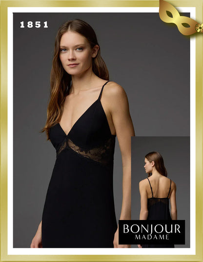 Bonjour Viscose Patterned Robe Laced Strap Nightgown Set 1851